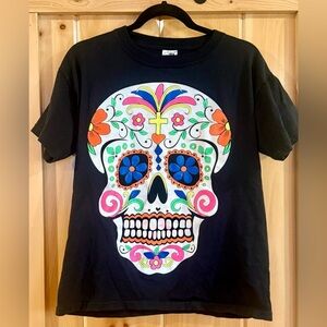 2/$30 These Adult Medium Colorful Skull Day of Dead  black T-Shirt